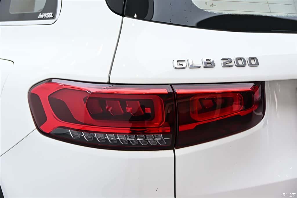Mercedes-Benz GLB, 2022 9