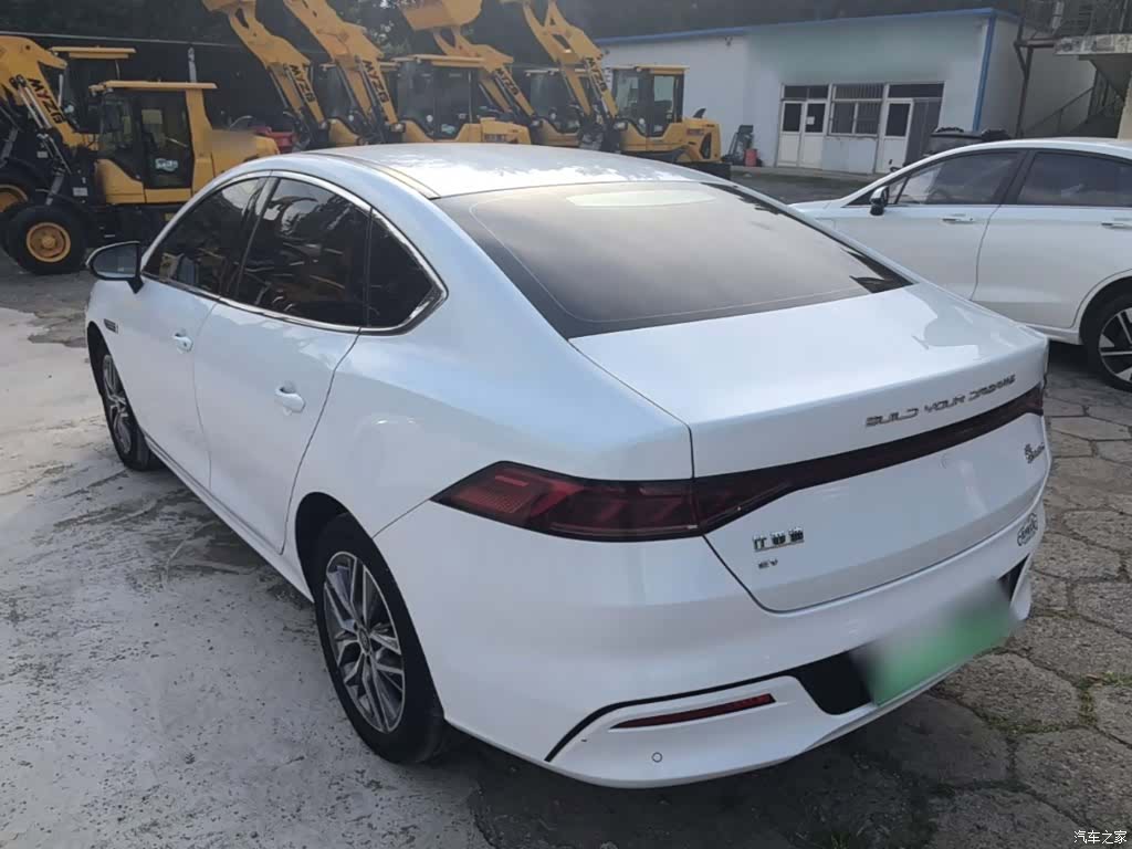 BYD Qin, 2024 все фото