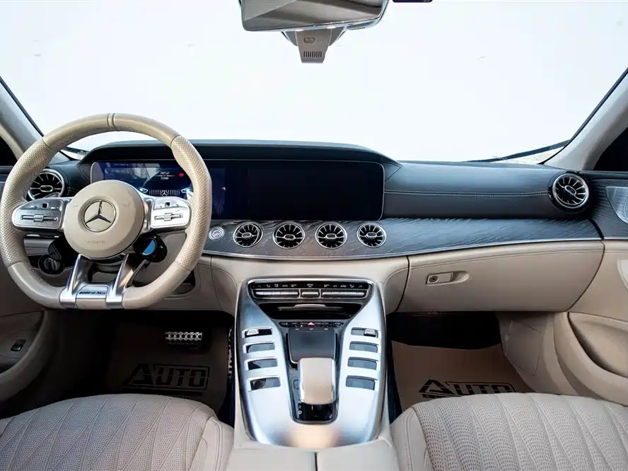 Mercedes-Benz AMG GT Mercedes-Benz AMG GT