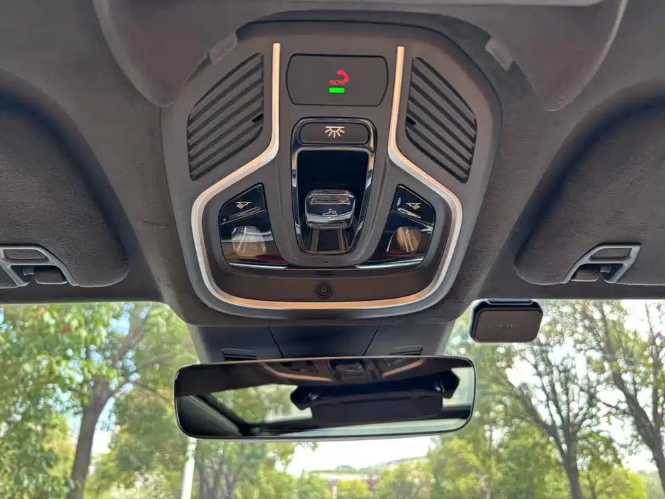 Geely Monjaro plug-in-hybrid