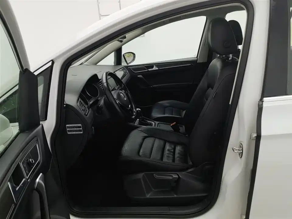 Volkswagen Golf*Jiayu