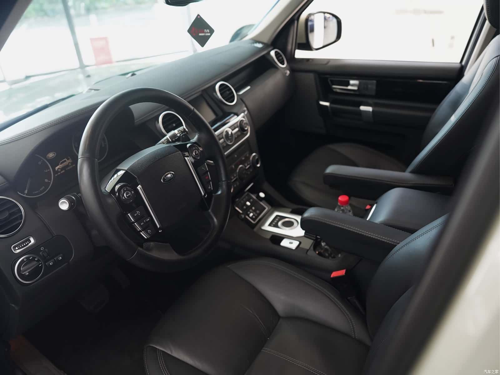 Land Rover Discovery, 2014 4
