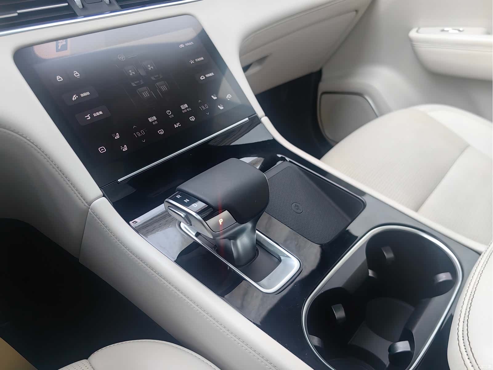 Li Auto ONE, 2023 6