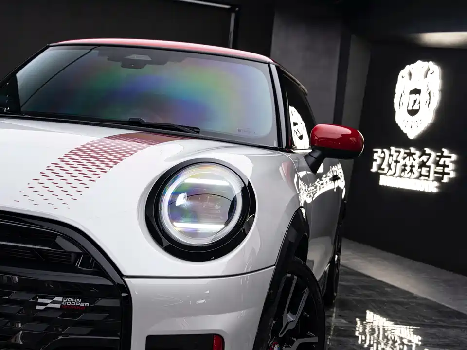 MINI JCW