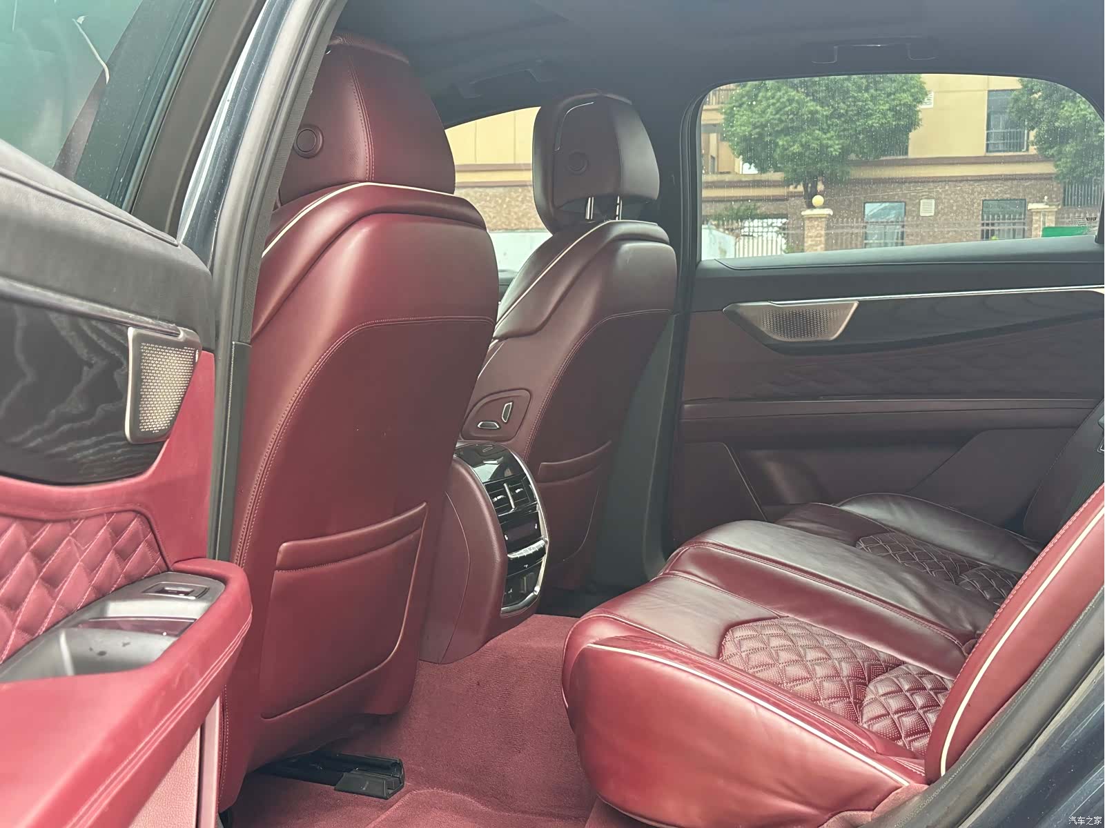 Cadillac CT6, 2023 7
