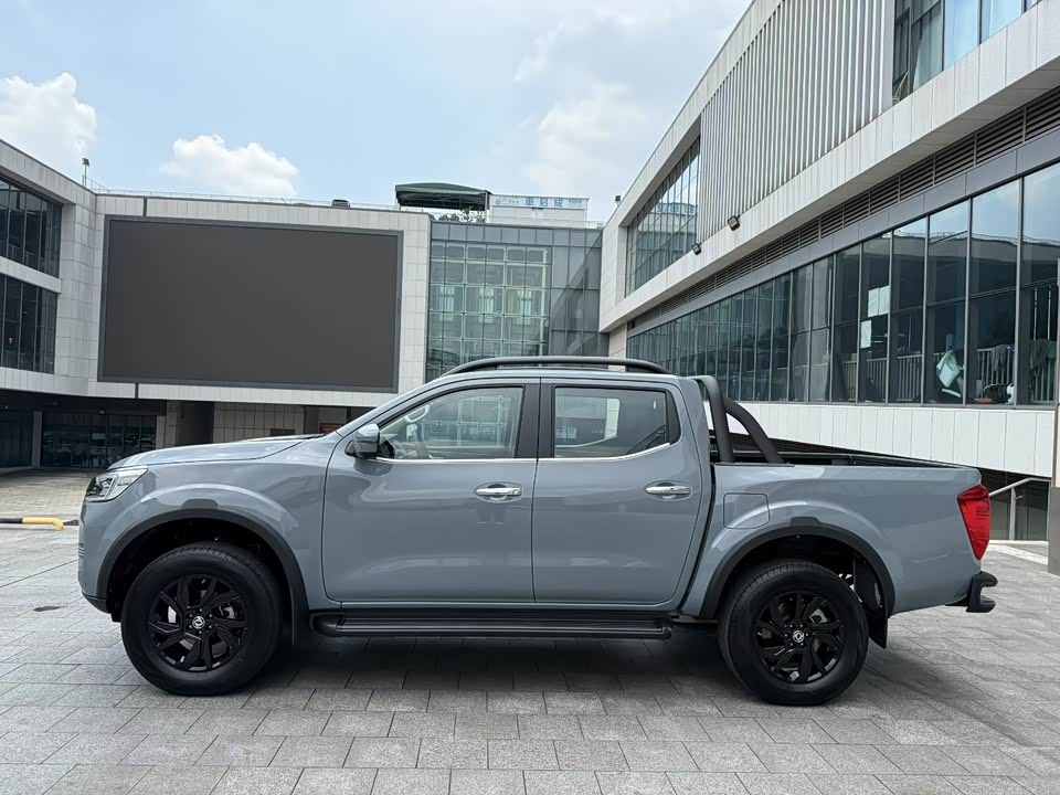 Dongfeng Ruiqi 7