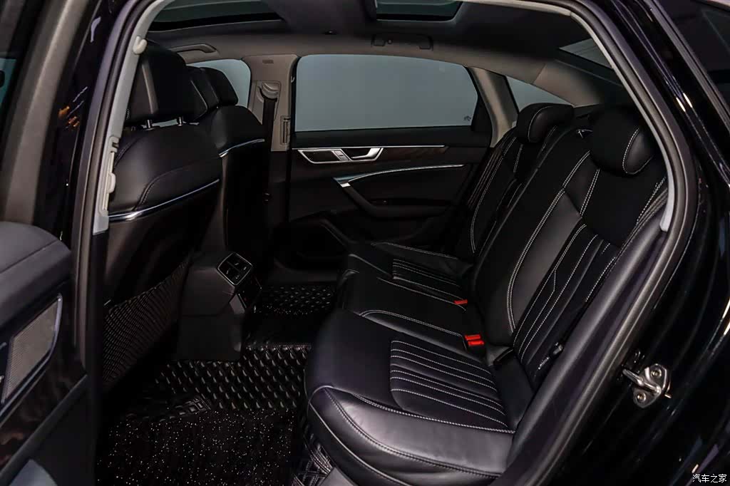 Audi A6L, 2022 10