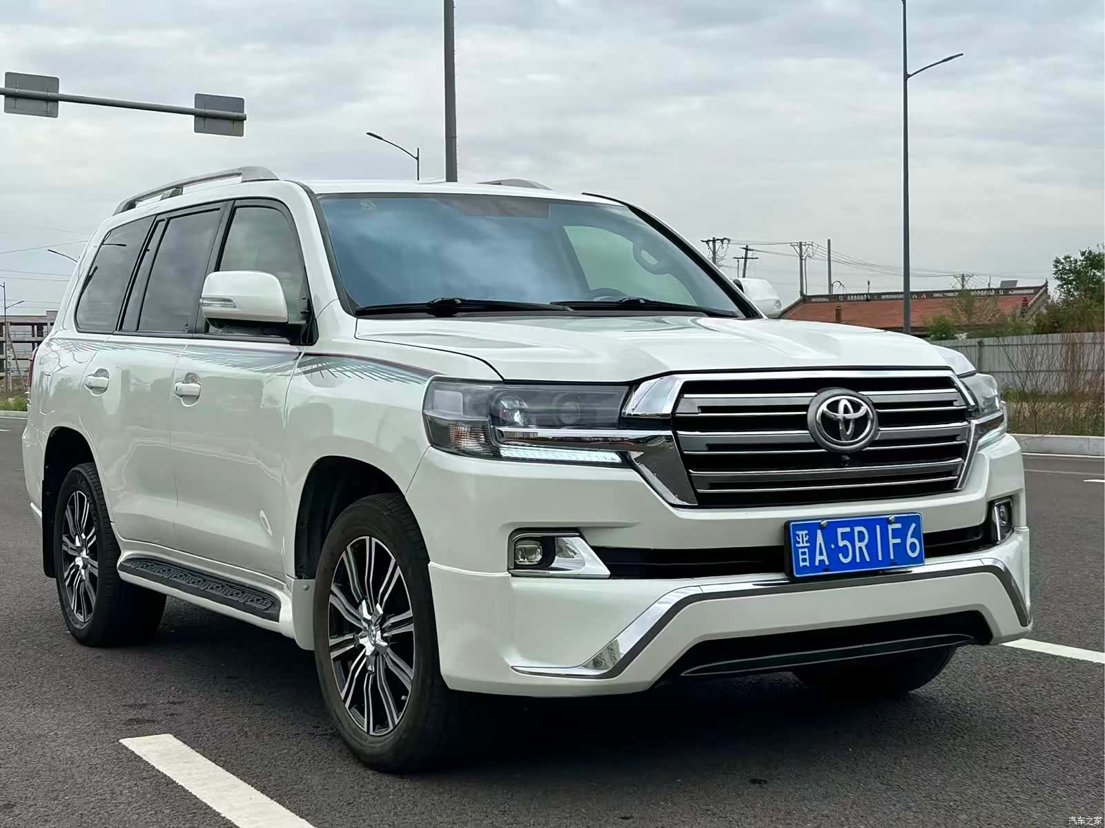 Toyota Land Cruiser, 2015 3