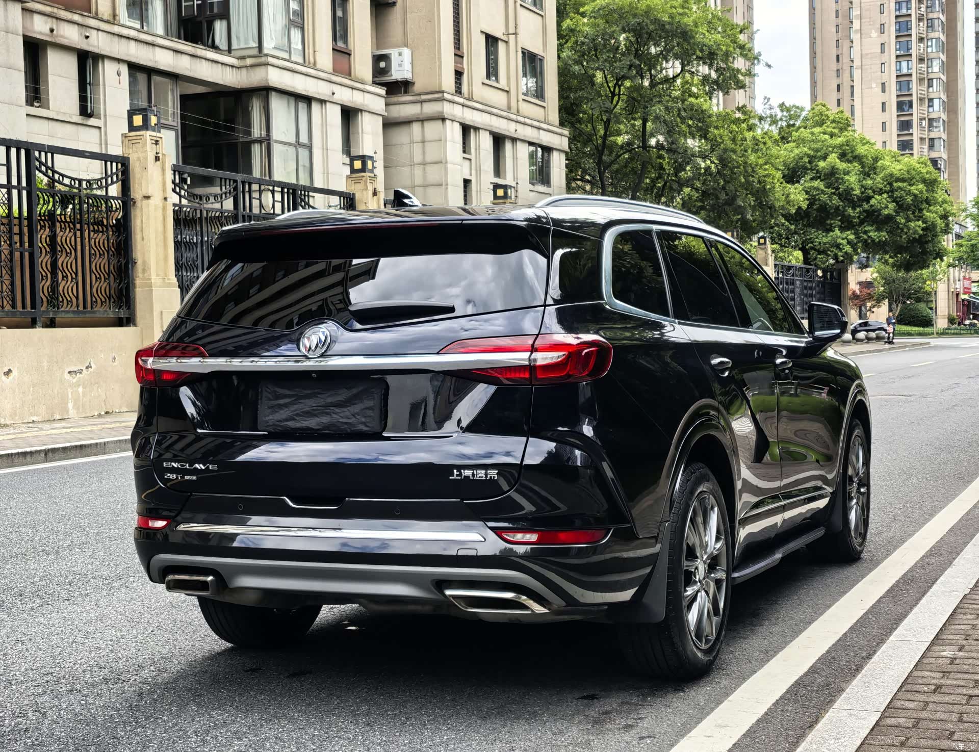 Buick Enclave, 2021 все фото