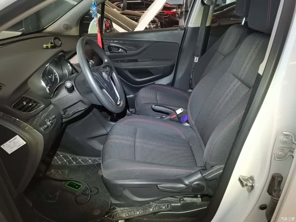 Buick Encore, 2017 15