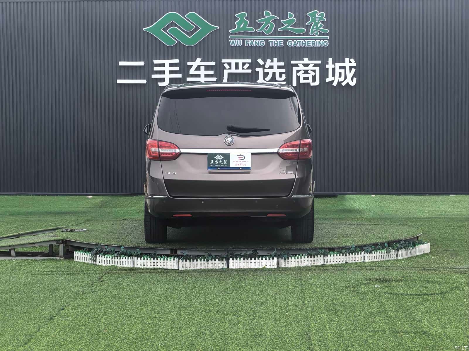 Buick GL8, 2016 17