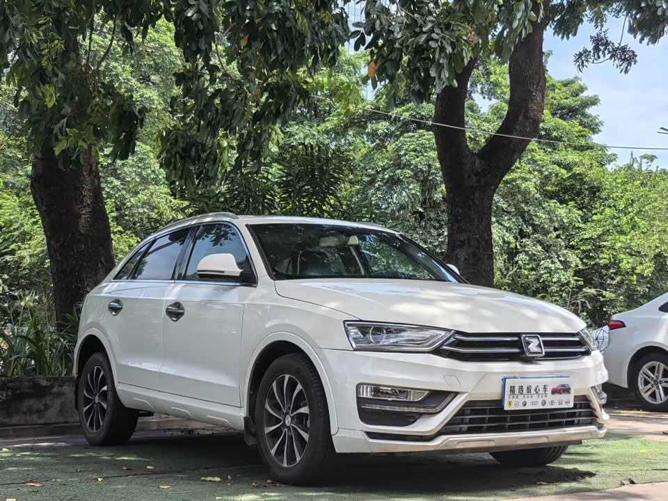 Zotye SR7