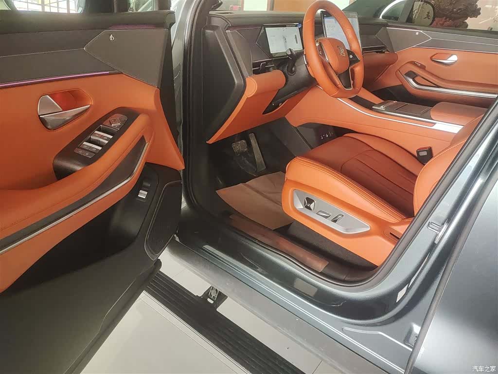 BYD Tang, 2025 16