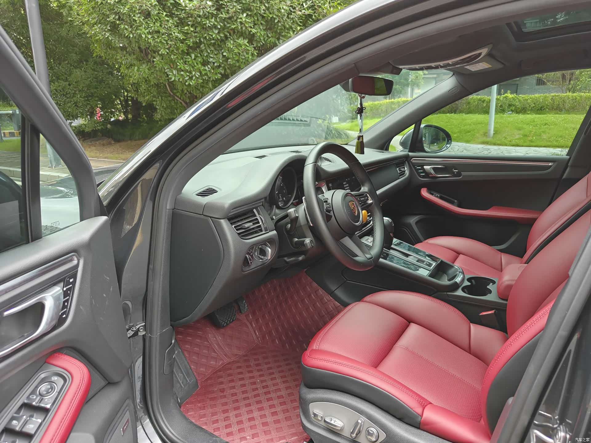 Porsche Macan, 2023 9