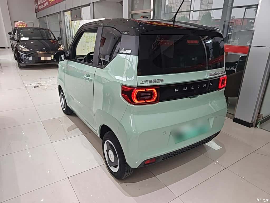 Wuling MINIEV, 2023 все фото