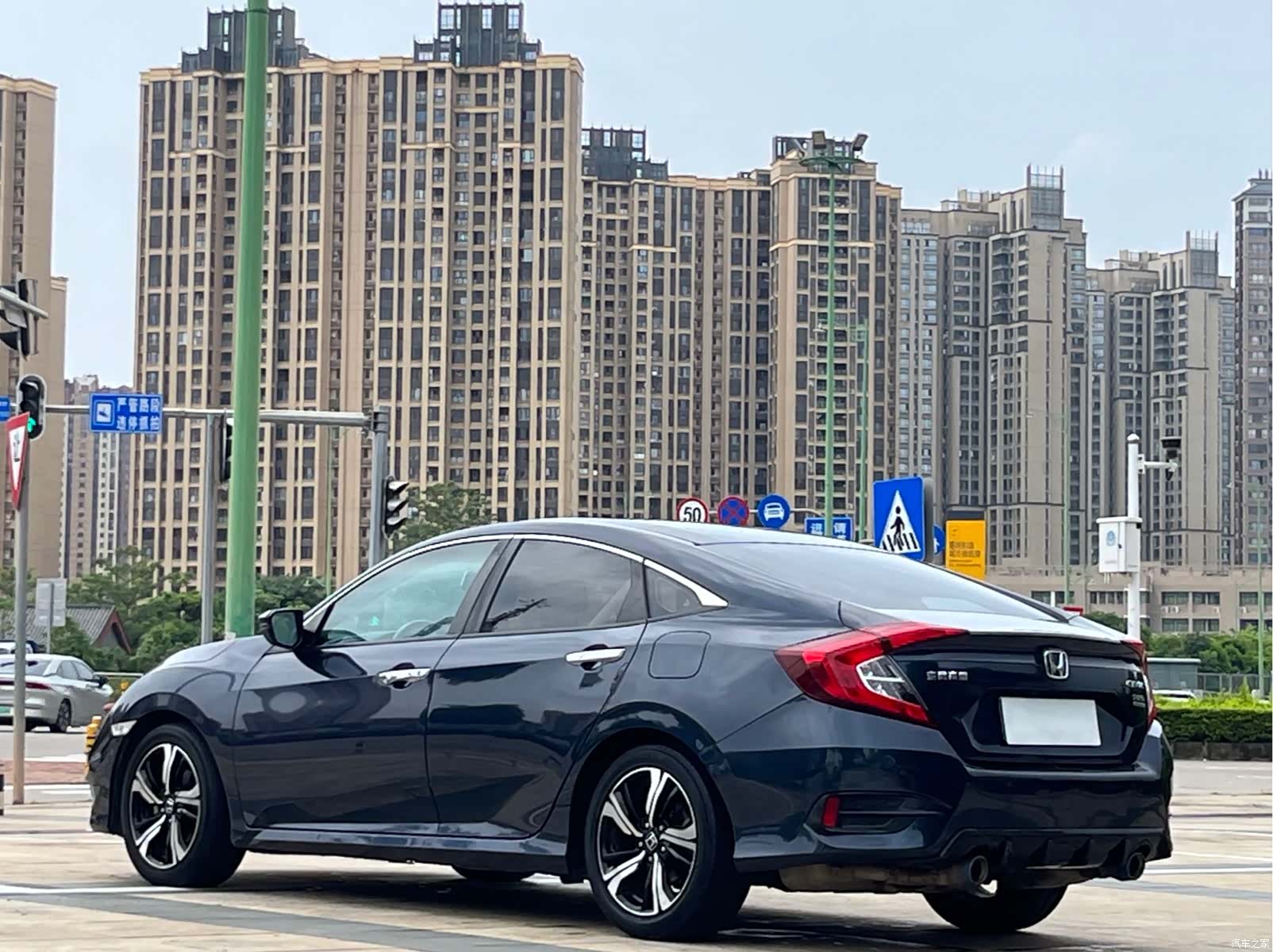 Honda Civic, 2019 9
