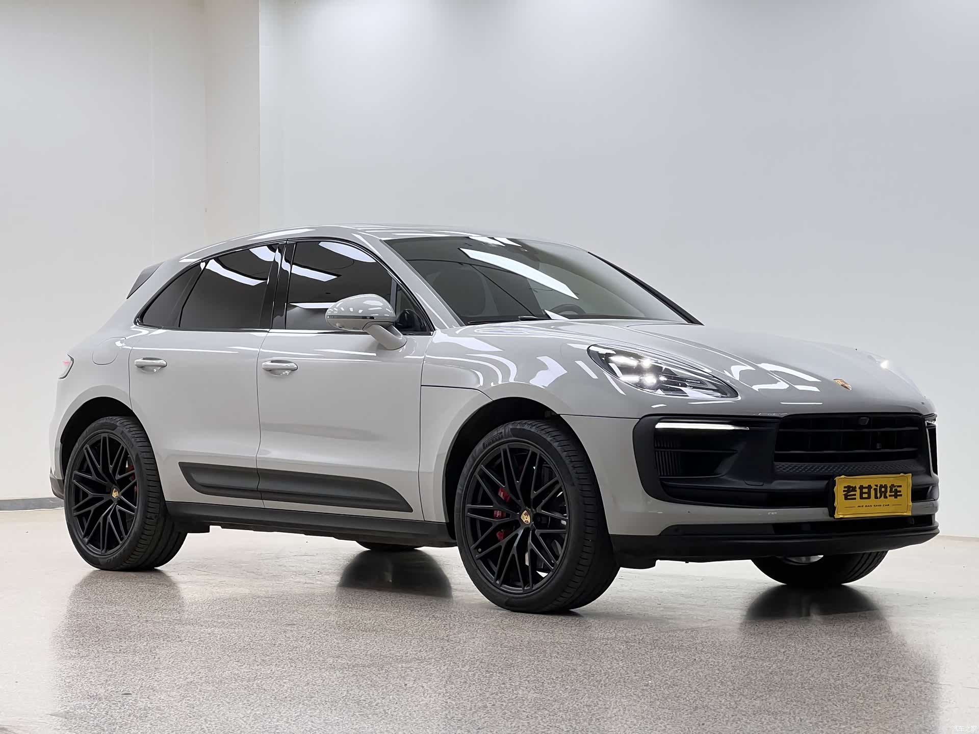 Porsche Macan, 2024 все фото