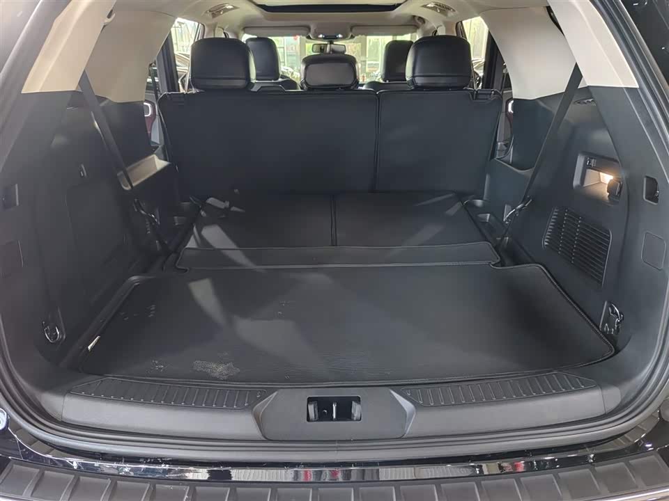 Ford Explorer Ford Explorer