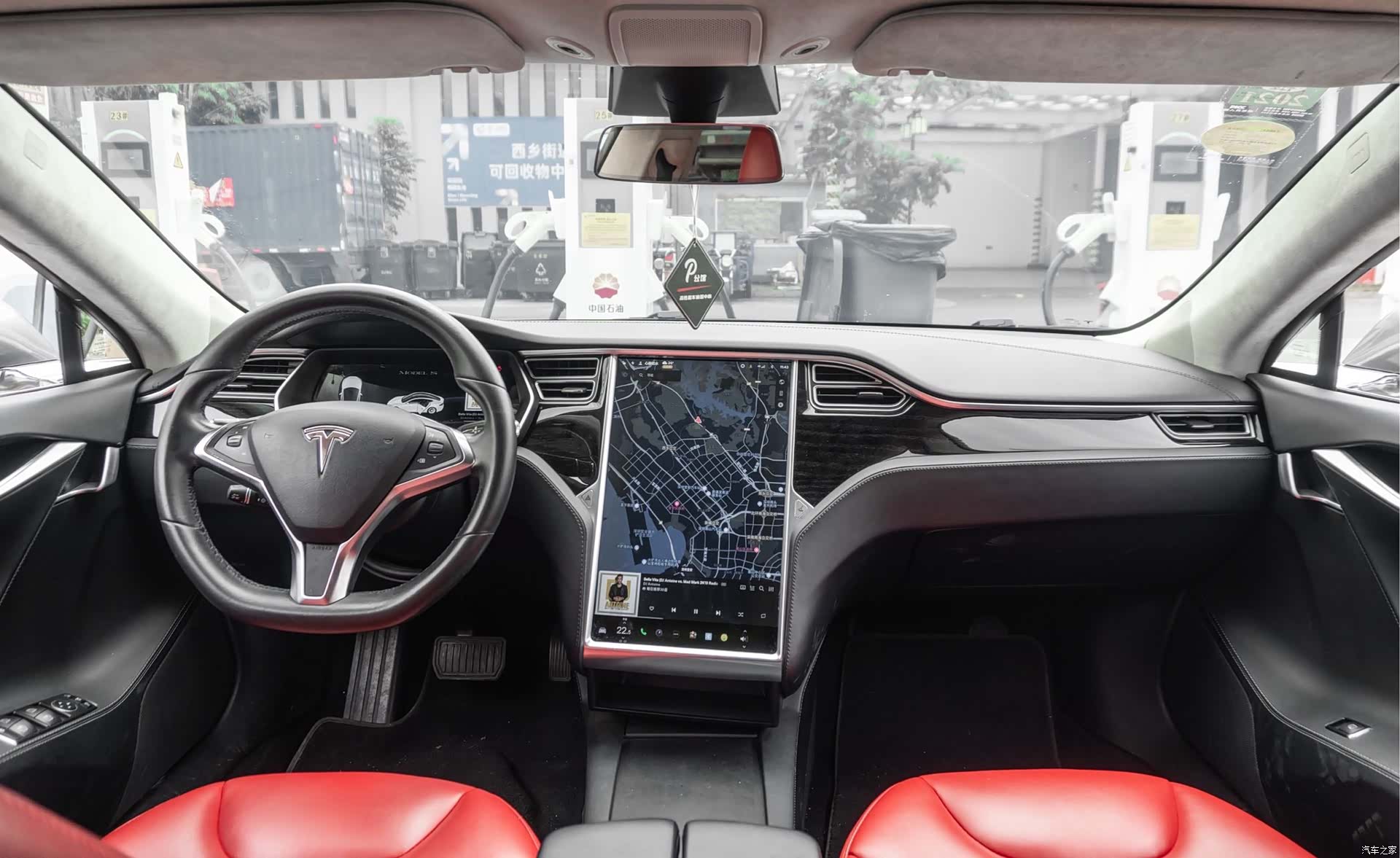 Tesla Model S, 2017 10