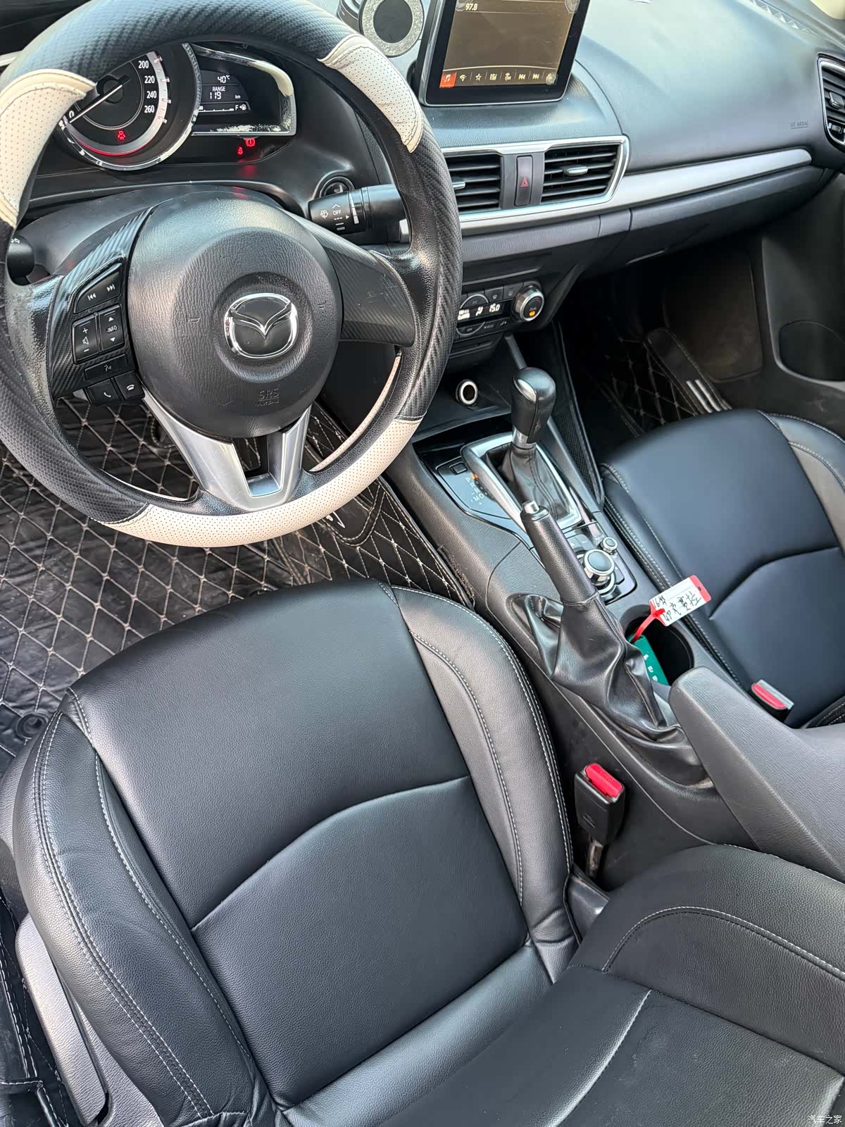 Mazda Mazda3, 2016 13