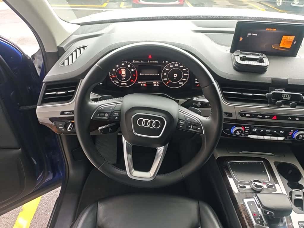 Audi Q7, 2016 11