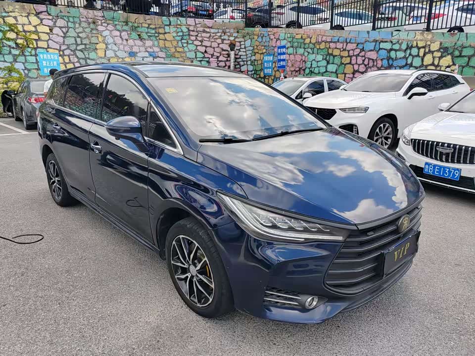 BYD Song MAX BYD Song MAX