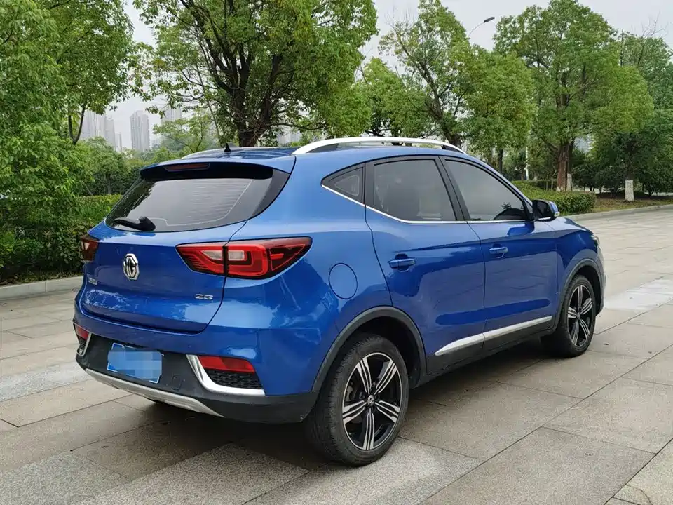 MG ZS