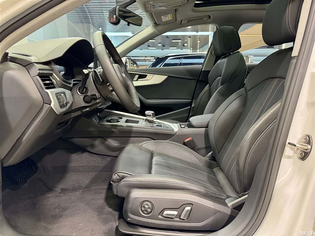 Audi A4L, 2023 18