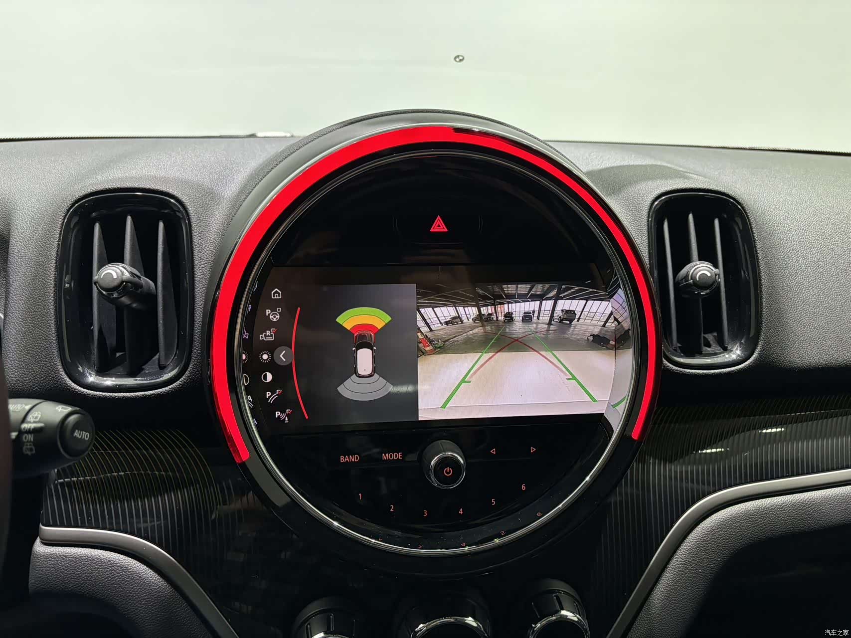 Mini Countryman, 2023 18