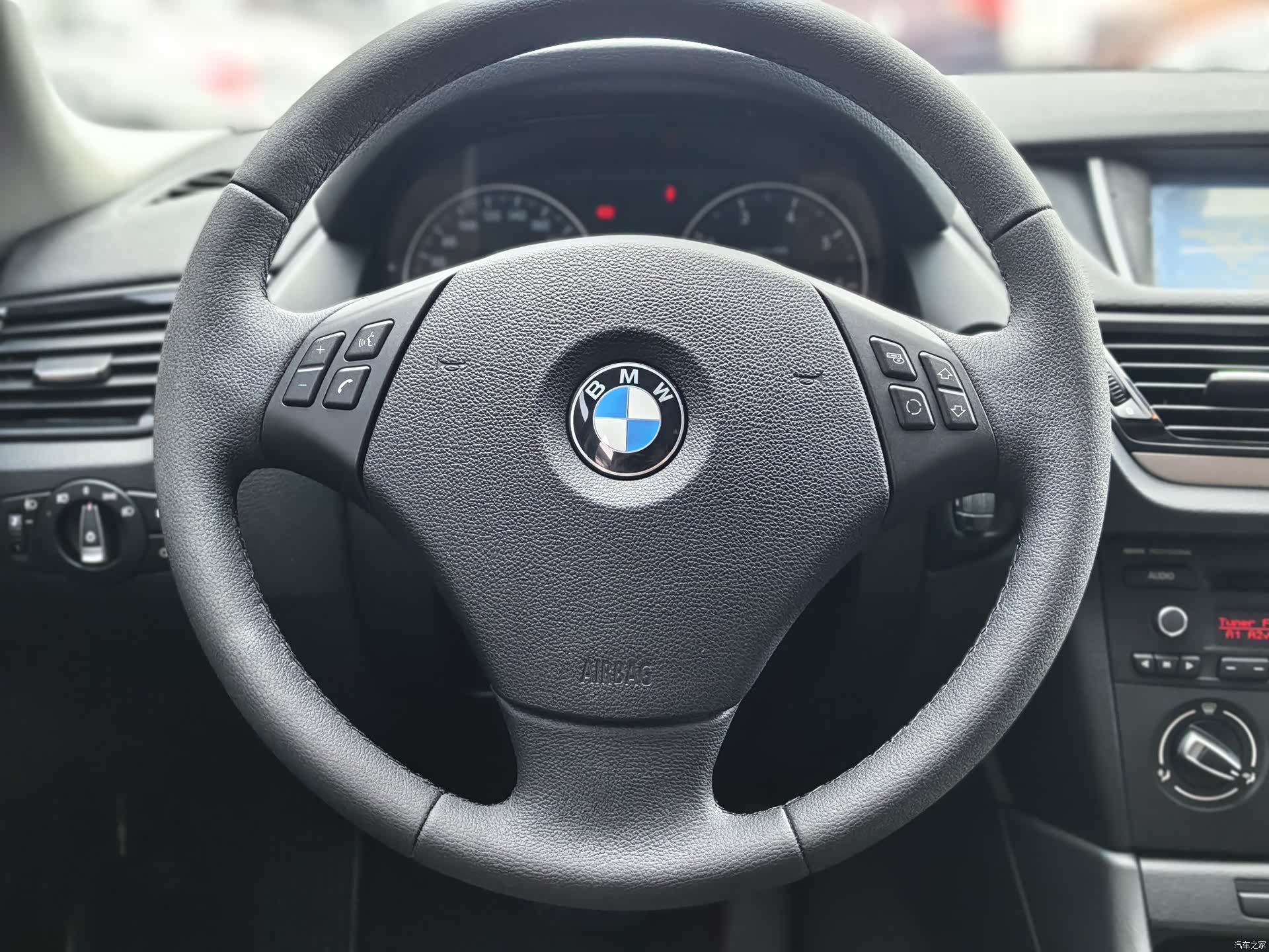 BMW X1, 2015 8