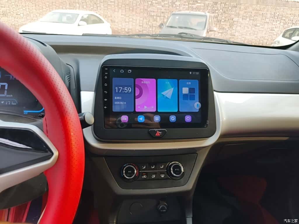 JMC EV2, 2024 13