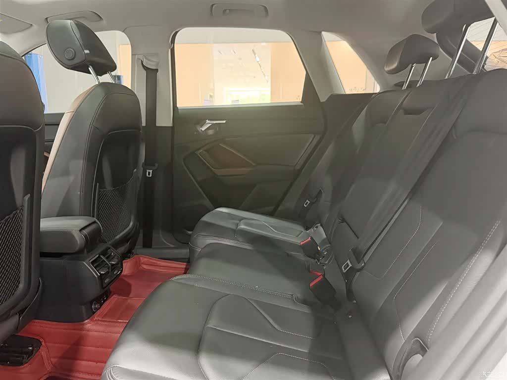 Audi Q3, 2023 7