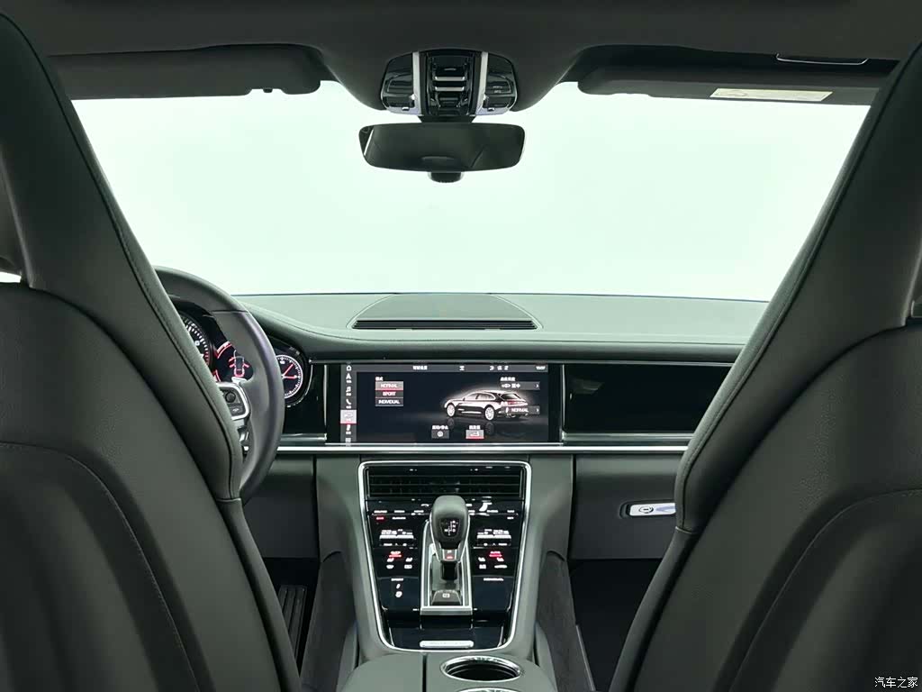Porsche Panamera, 2018 13