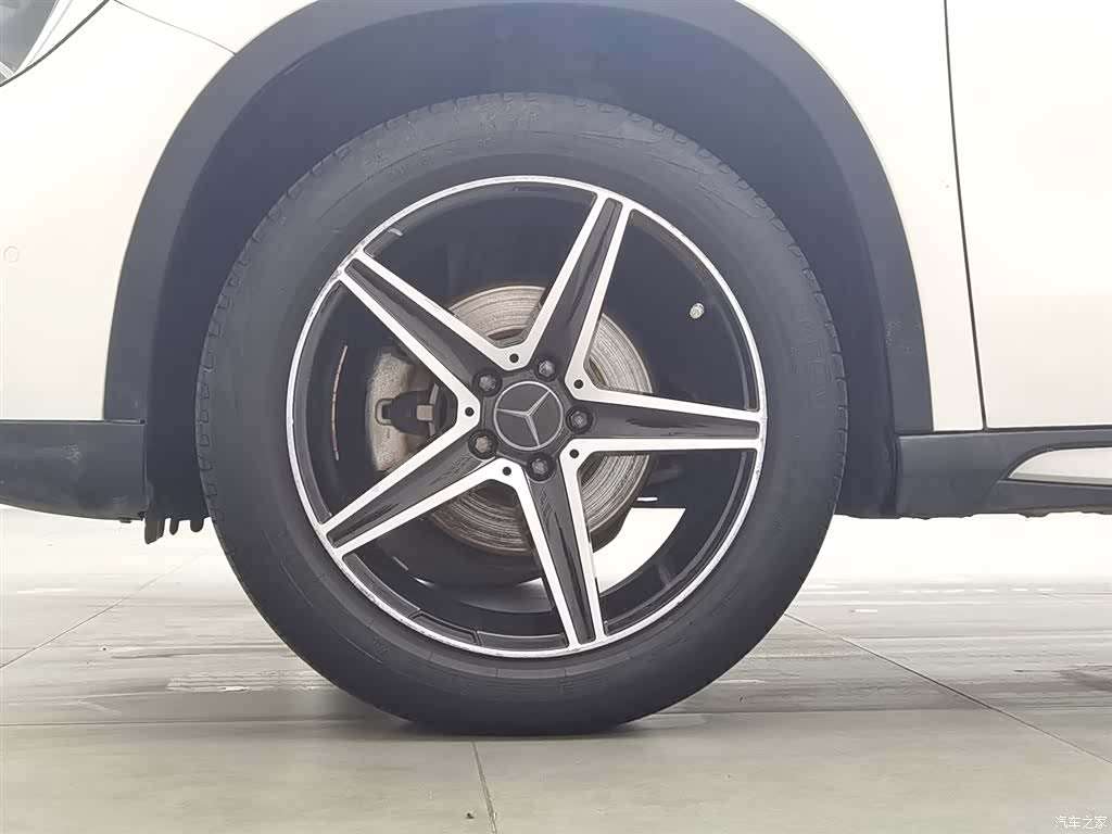 Mercedes-Benz GLA, 2019 17
