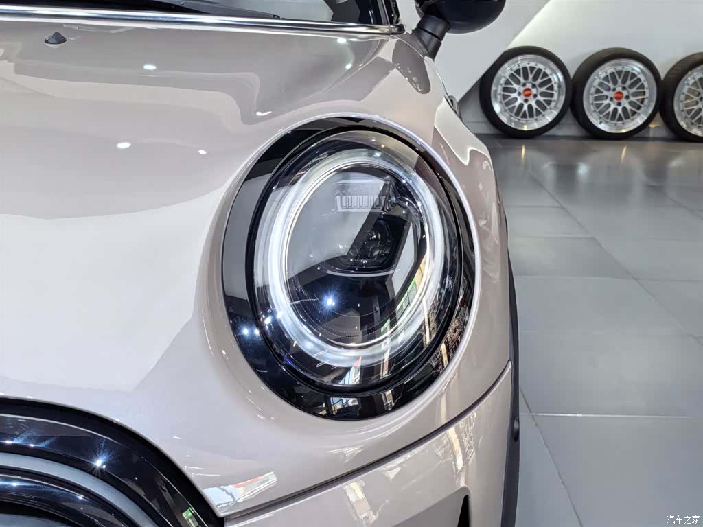 Mini Cooper, 2022 18