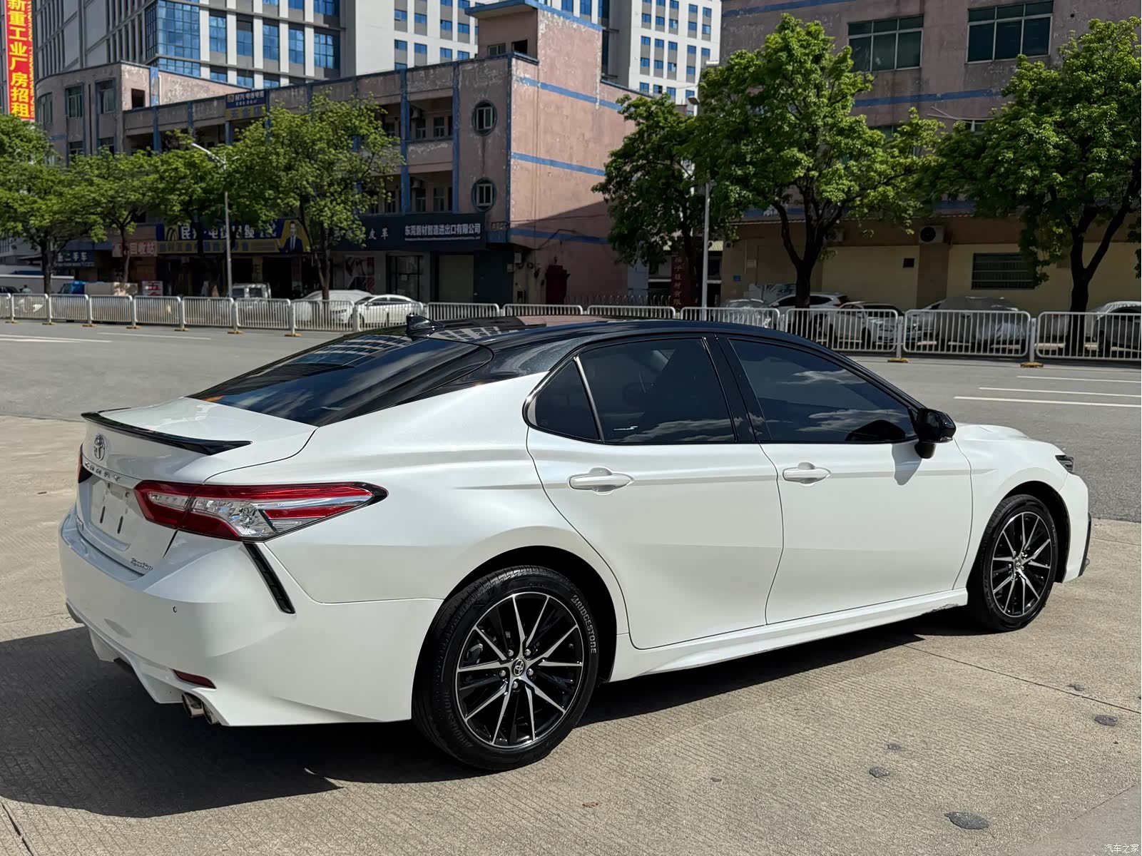 Toyota Camry, 2023 9