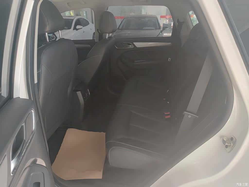 Roewe RX5, 2019 17