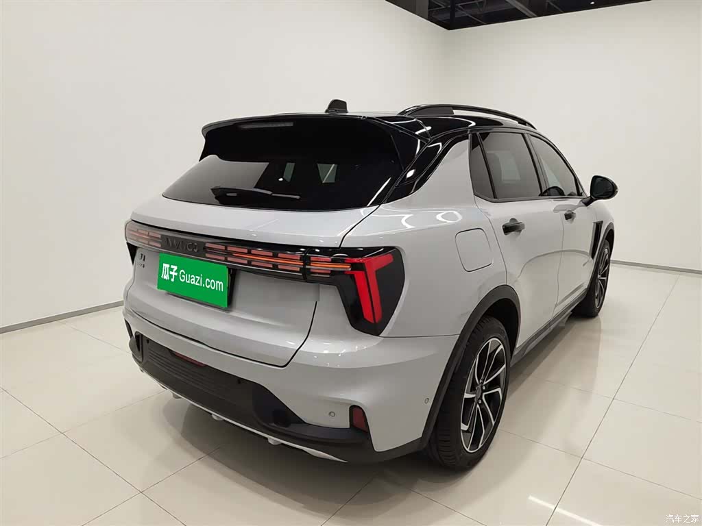Lynk & Co 01, 2023 все фото