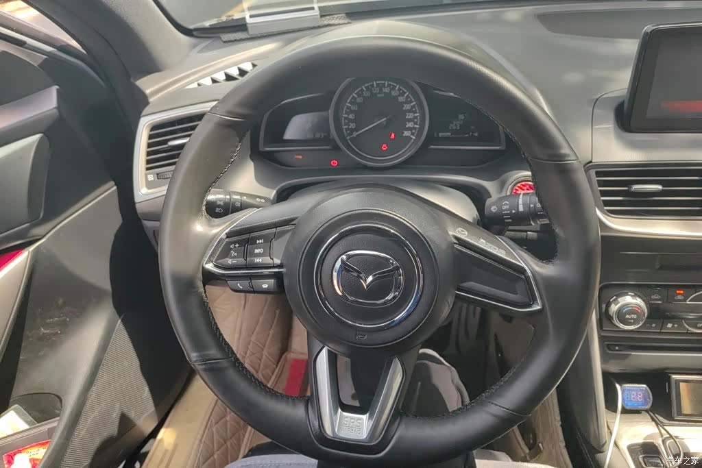 Mazda CX-4, 2018 15