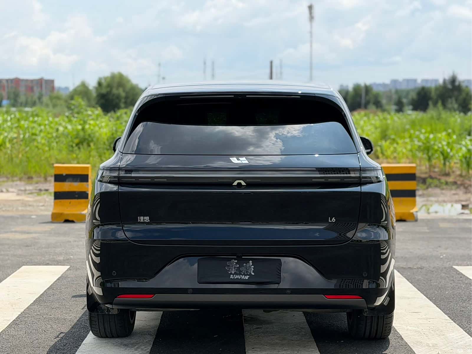 Li Auto L6, 2024 все фото