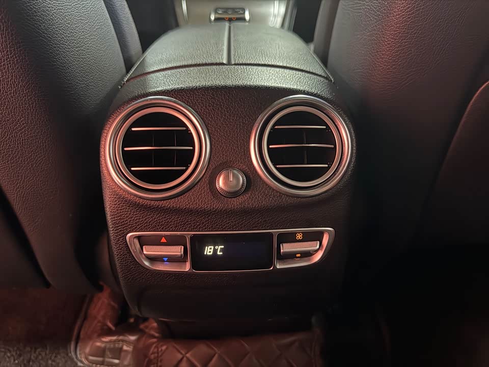 Mercedes-Benz GLC Mercedes-Benz GLC