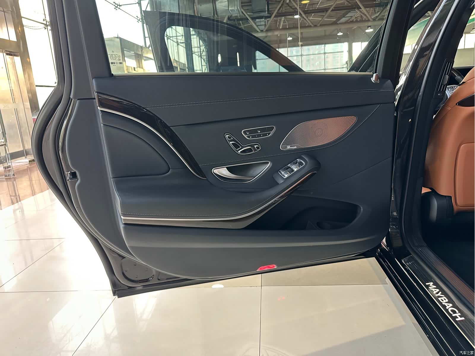 Maybach S-Class, 2020 21