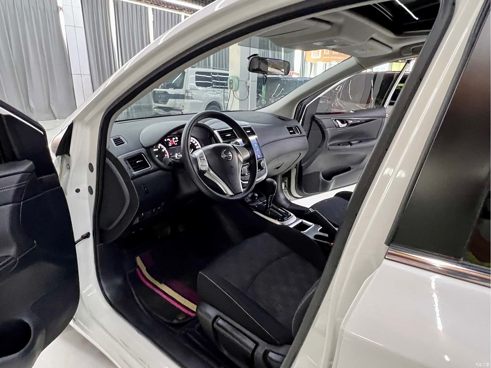 Nissan Tiida, 2021 9