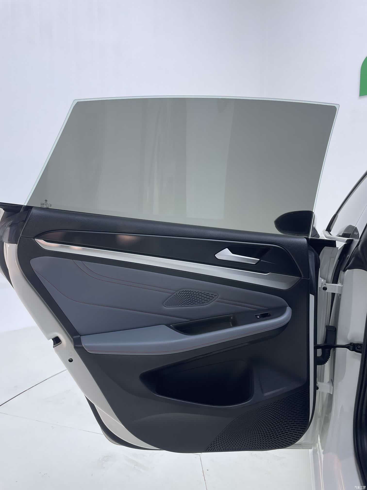 Volkswagen Lamando, 2023 21