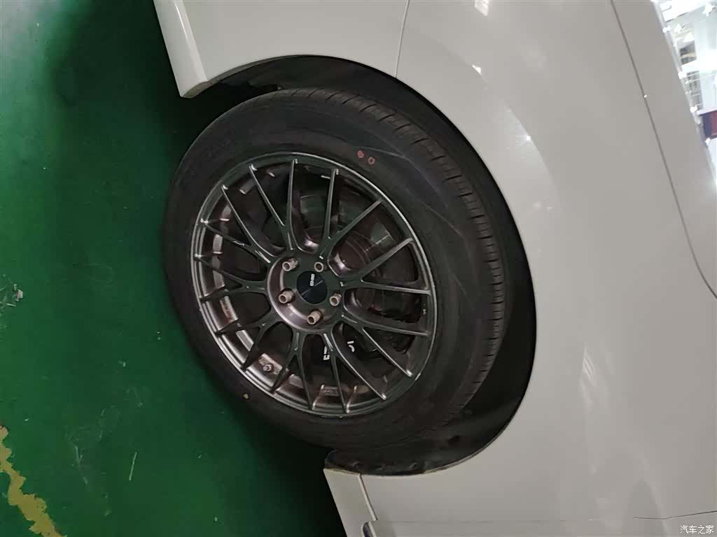 Subaru Legacy, 2018 25