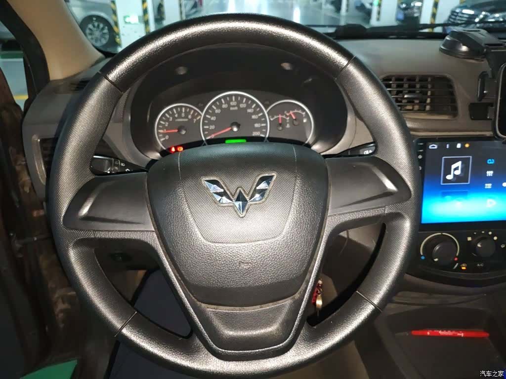Wuling Hongguang, 2017 3