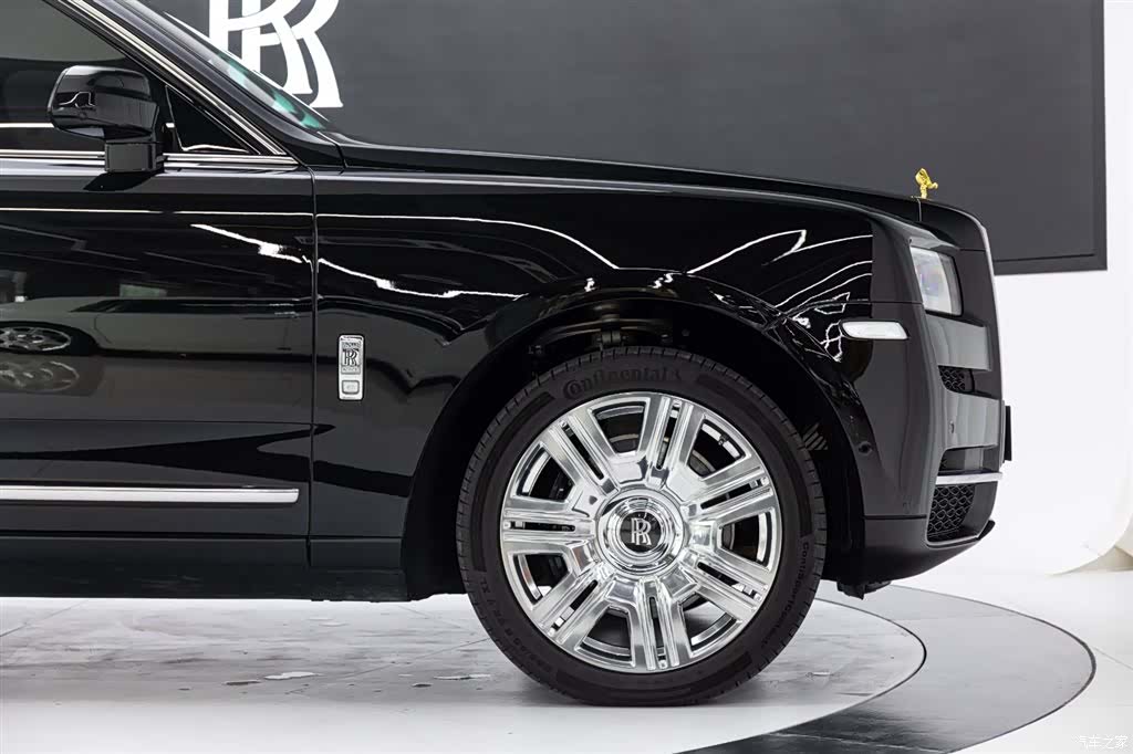 Rolls-Royce Cullinan, 2021 22