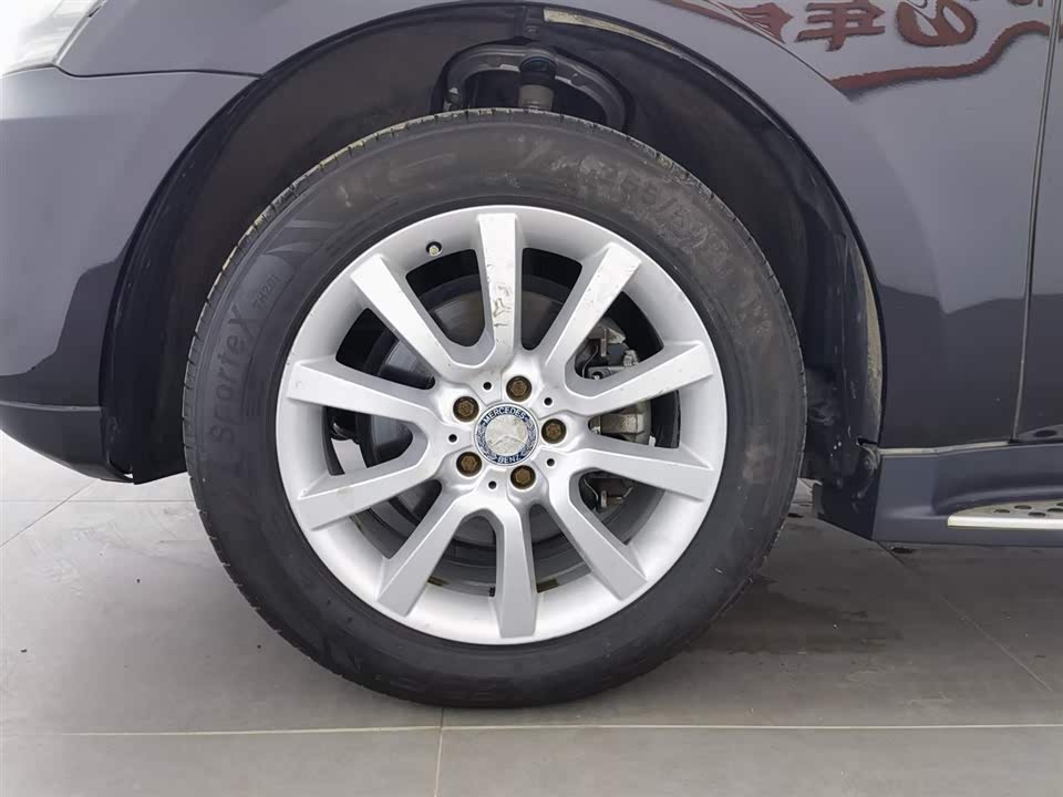 Mercedes-Benz M class