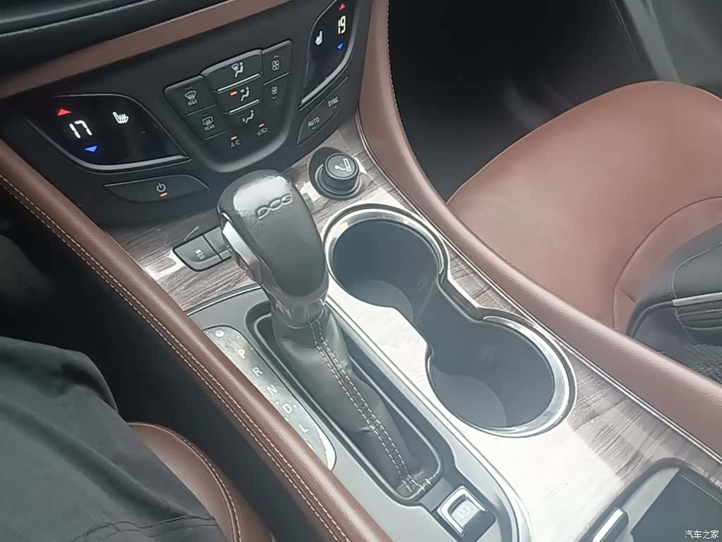 Buick Envision Plus, 2016 14