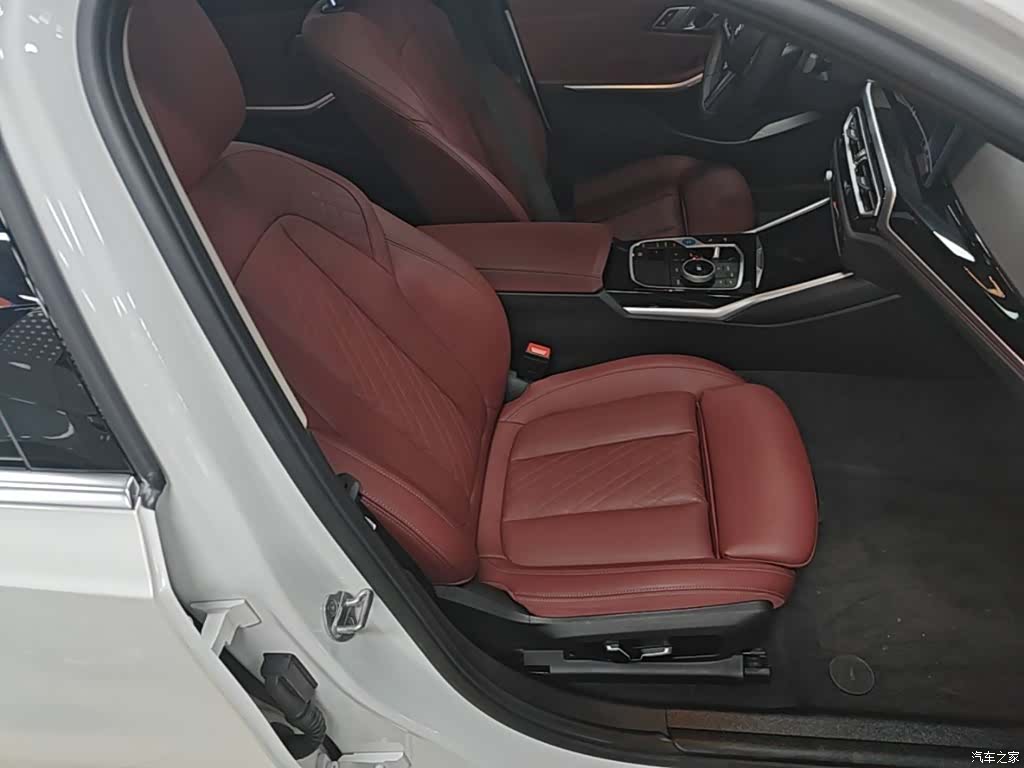 BMW i3, 2024 25